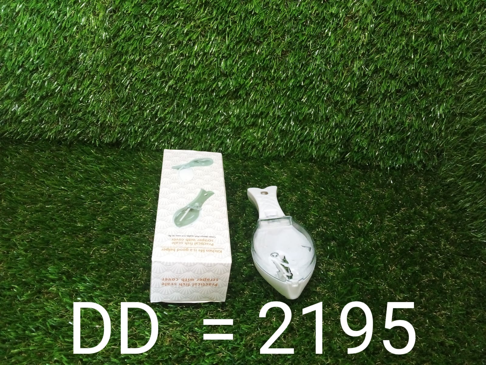 Heavy-duty fish scale scraper and skin peeler for home cooks. Heavy-duty fish scale scraper and skin peeler for home cooks.